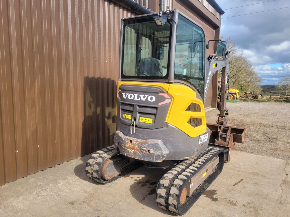 Volvo ECR25D 3