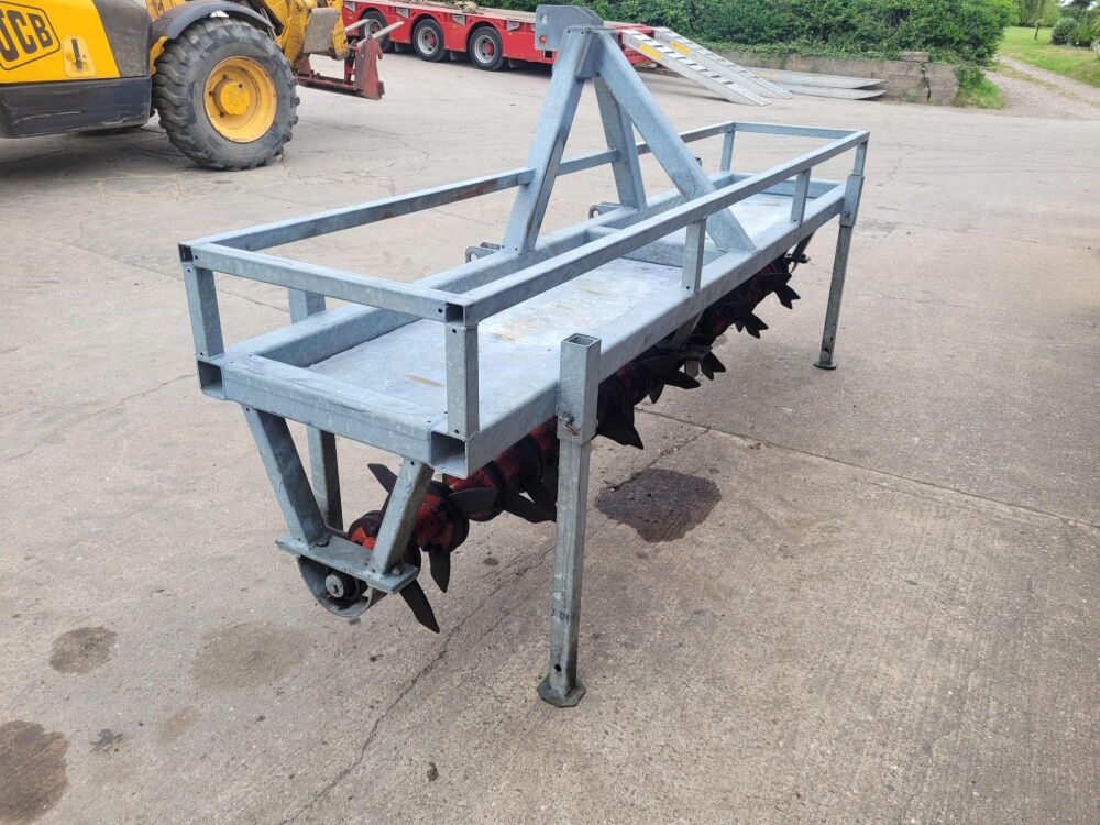 Galvanised 3 Metre Grass Slitter 4