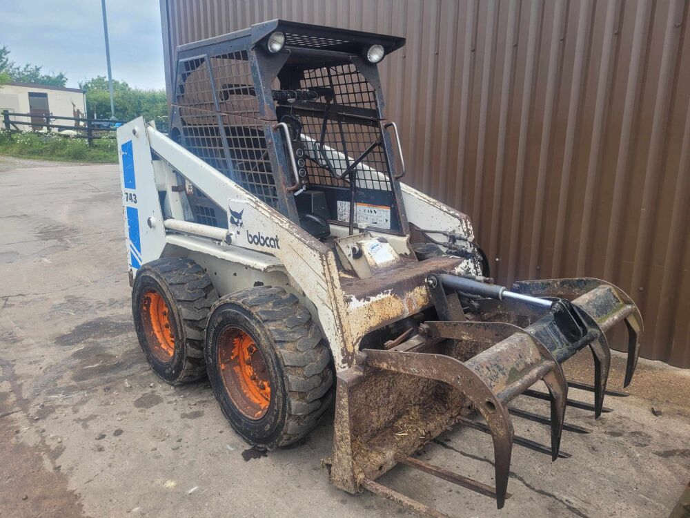 Bobcat 743 3