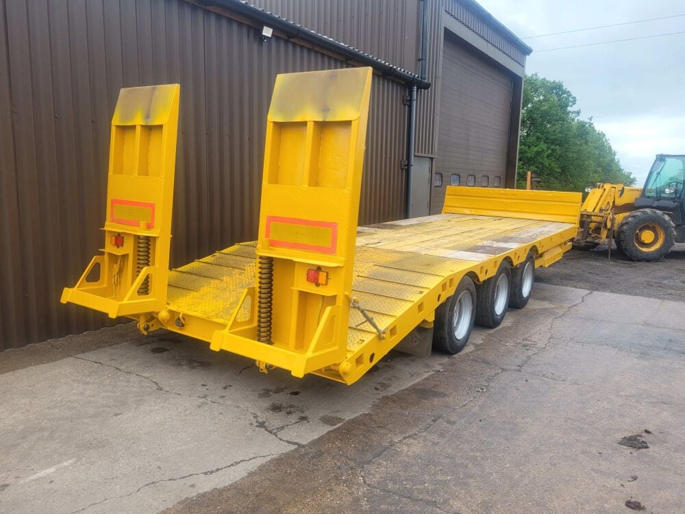 Kane Low Loader 3 Kane Low Loader 3