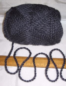 100g ball Very Dark Bluey Purple 100% Pure Merino knitting Wool Worsted Spun Thick Chunky