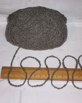 100g Taupe Grey - Brown Boucle 100% Pure British Breed Wool Aran knitting dk