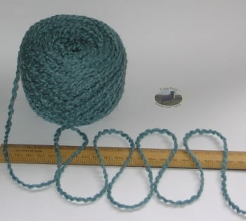 100g ball Laurel Green wavy Boucle 100% Pure British Wool knitting yarn Chunky