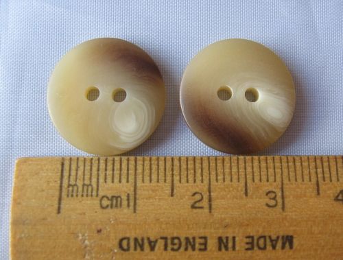 10 pack Cream & Brown Shades Marl Marble round plastic British Buttons 17mm 2 hole FREE P+P within UK