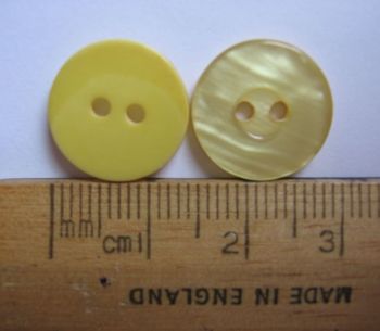 10 pack Yellow round plastic British Buttons 14mm 2 holes with pearl type finish FREE P+P within UK