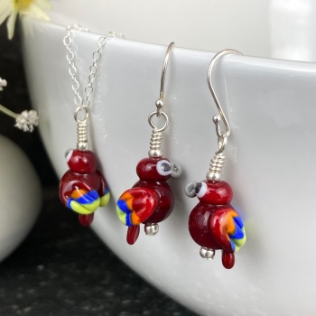 Scarlet Macaw Earrings and Small Pendant Set