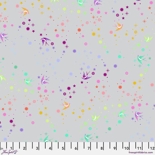 Tula Pink True Colours Graywork Fairy Dust - Fog
