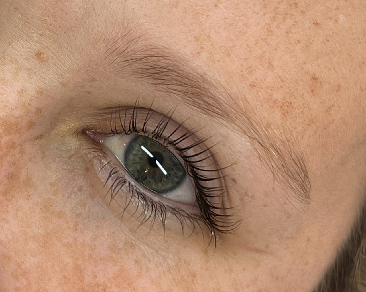 lash lift close up.jpg