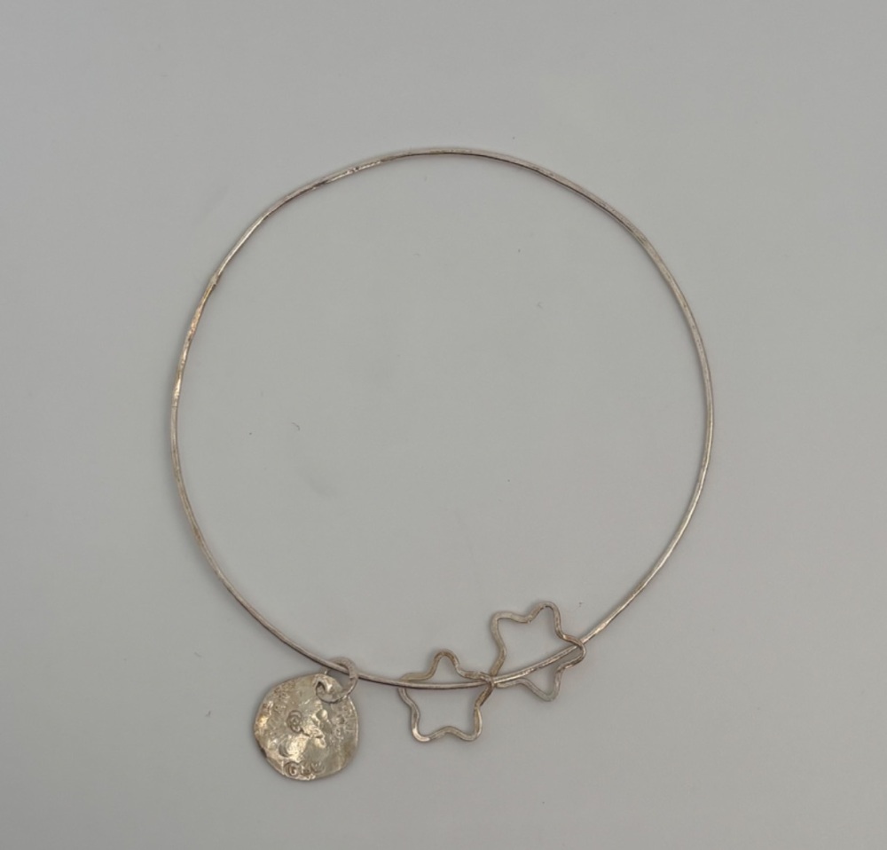 Stars dangle bangle