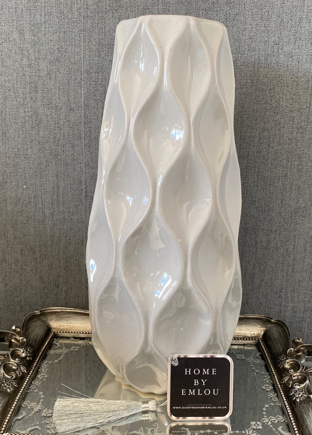 Grey Wave Vase 
