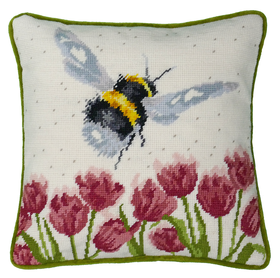 Flight of the Bumble Bee Tapestry - Hannah Dale