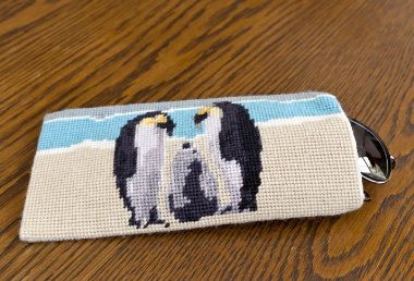 King  Penguins Glasses/Spectacle Case Tapestry Kit