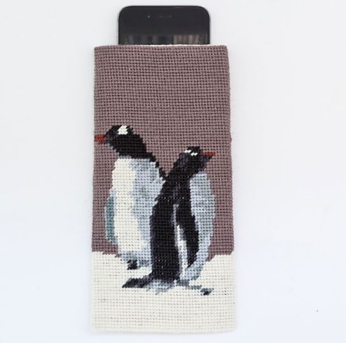 Gentoo Penguin Glasses/Spectacle Case Tapestry Kit