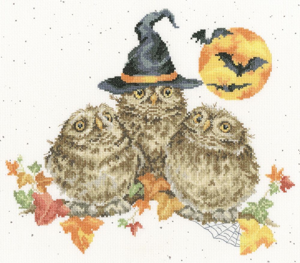 Happy Owl-o-ween cross stitch - Hannah Dale