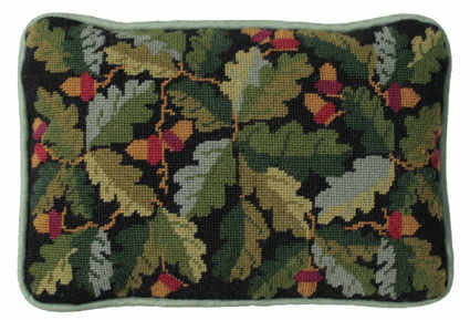 Black Acorns Lumbar Tapestry Kit