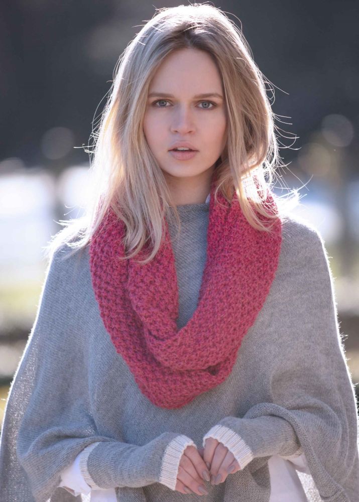 100% alpaca poncho