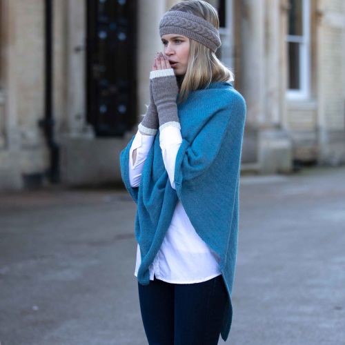 Grey Poncho knitted in 100% Alpaca fibre, 11 more colours